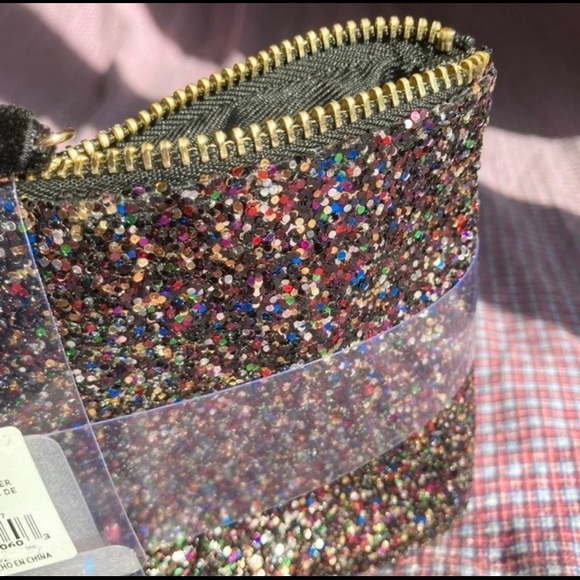 Cosmetic Paillette Zippered Makeup Bag with Earrings Sparkle Shine Purple Bling - Picture 7 of 12